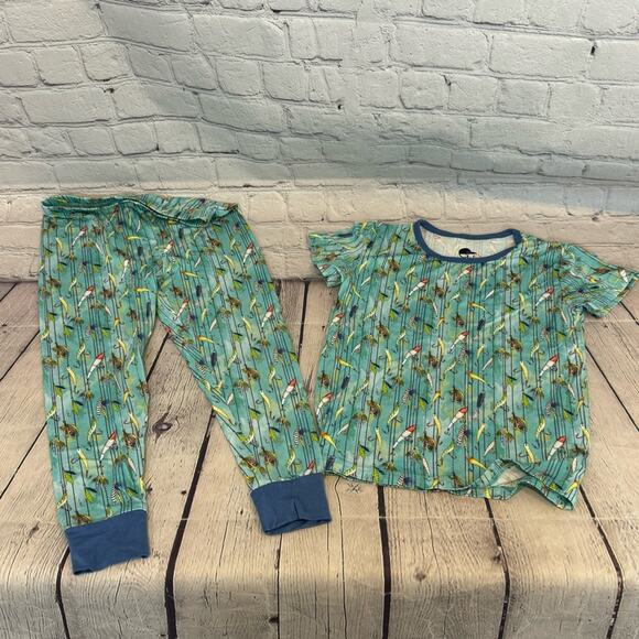 George’s Hats Fishing Pattern Bamboo Short Sleeve Pajama Set - Picture 1 of 3